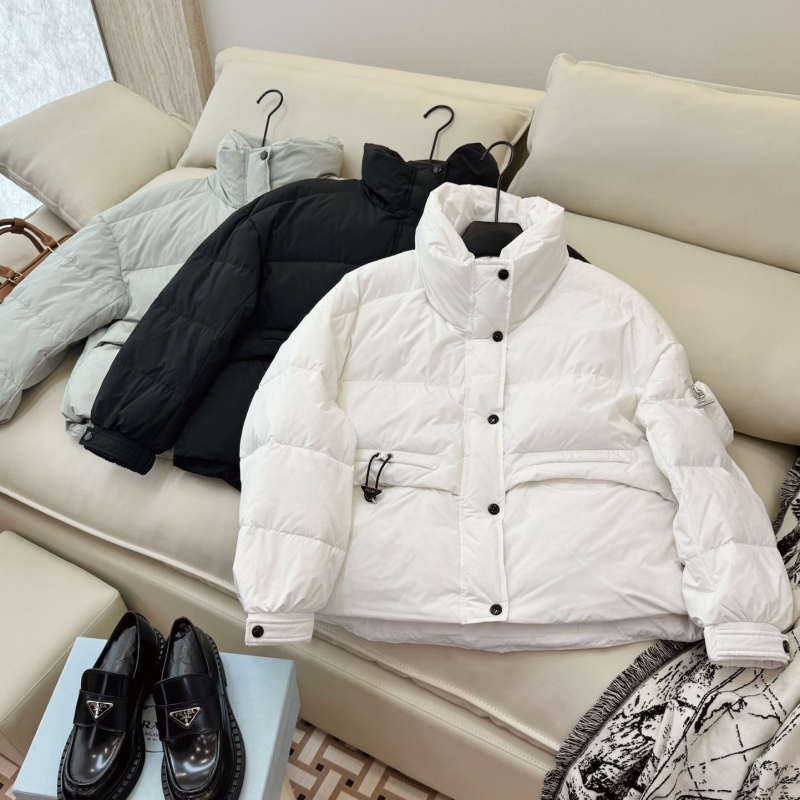 Pra*a down coat